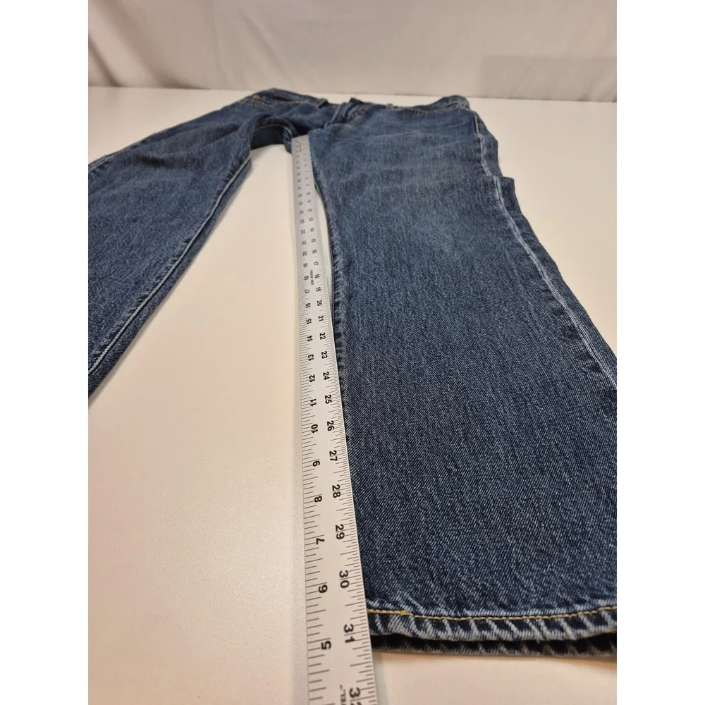 Levis 551 Z Premium Jeans Mens 34x32 Blue Straight Leg Relaxed Denim Medium Wash